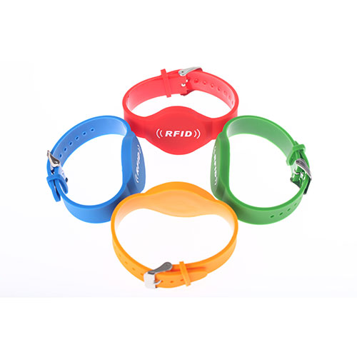 Customized PVC soft rubber wristband RFID wristband OEM 3